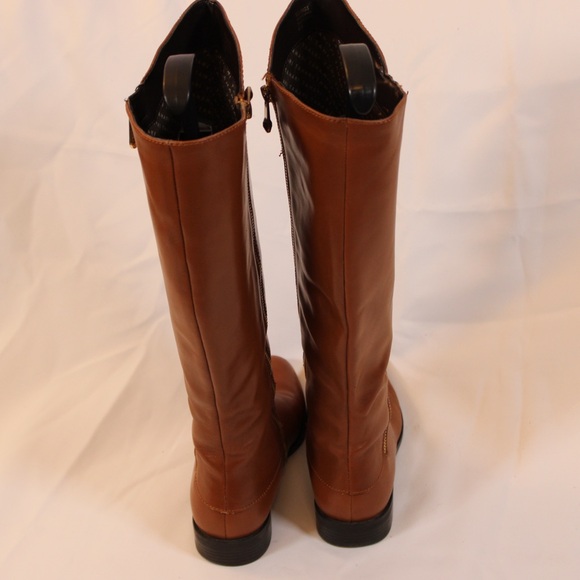 Tahari Tan Leather Over the Knee Boots Women’s Size‎ 6.5 Side Zip Riding - Picture 4 of 8